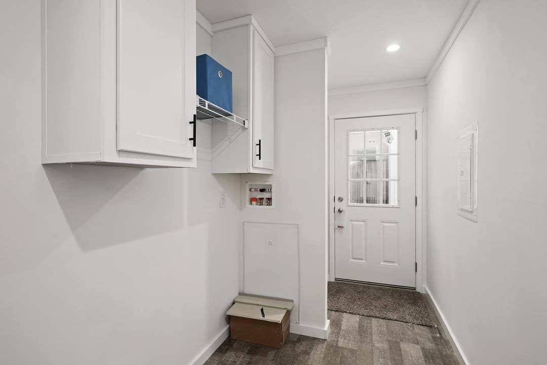 East point - aspire interior home features