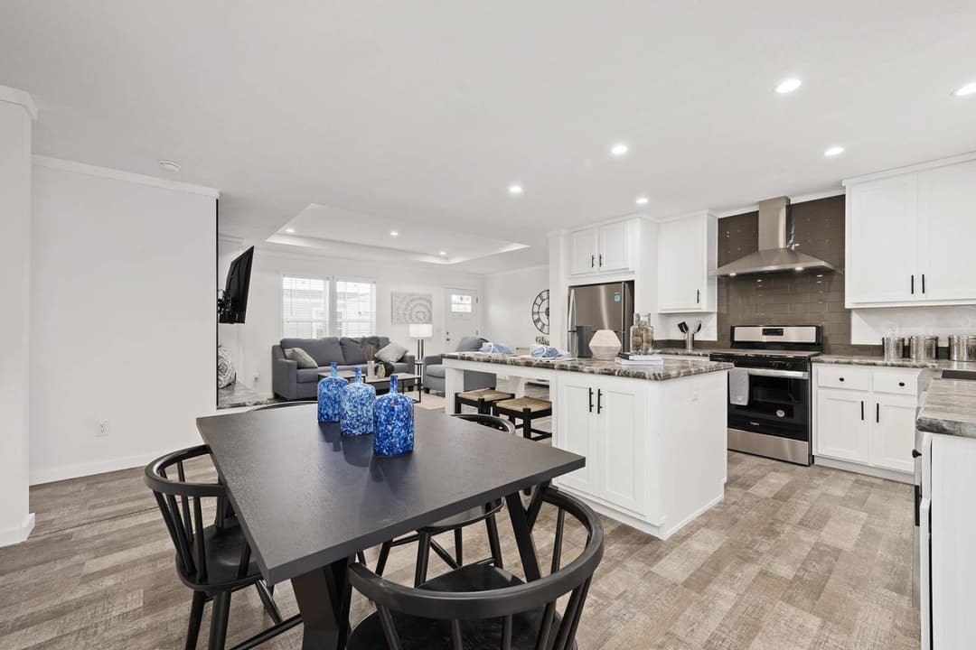 East point - aspire kitchen home features