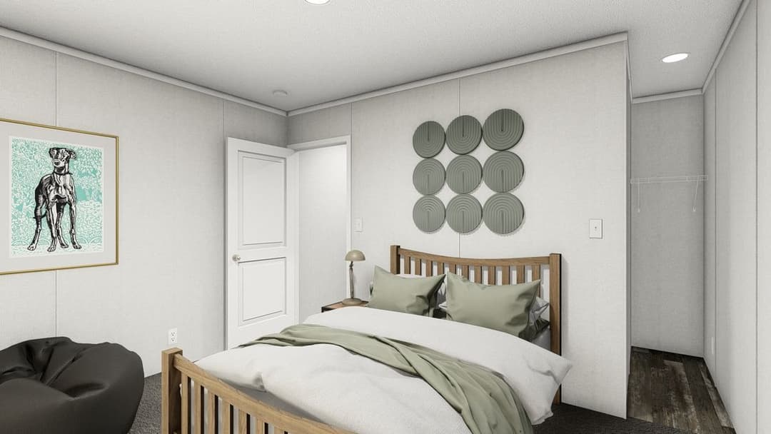 Ruby z bedroom home features