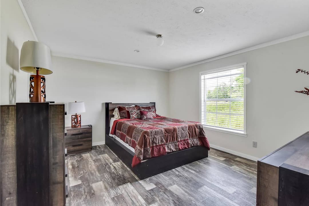East point - elevate 56f bedroom home features