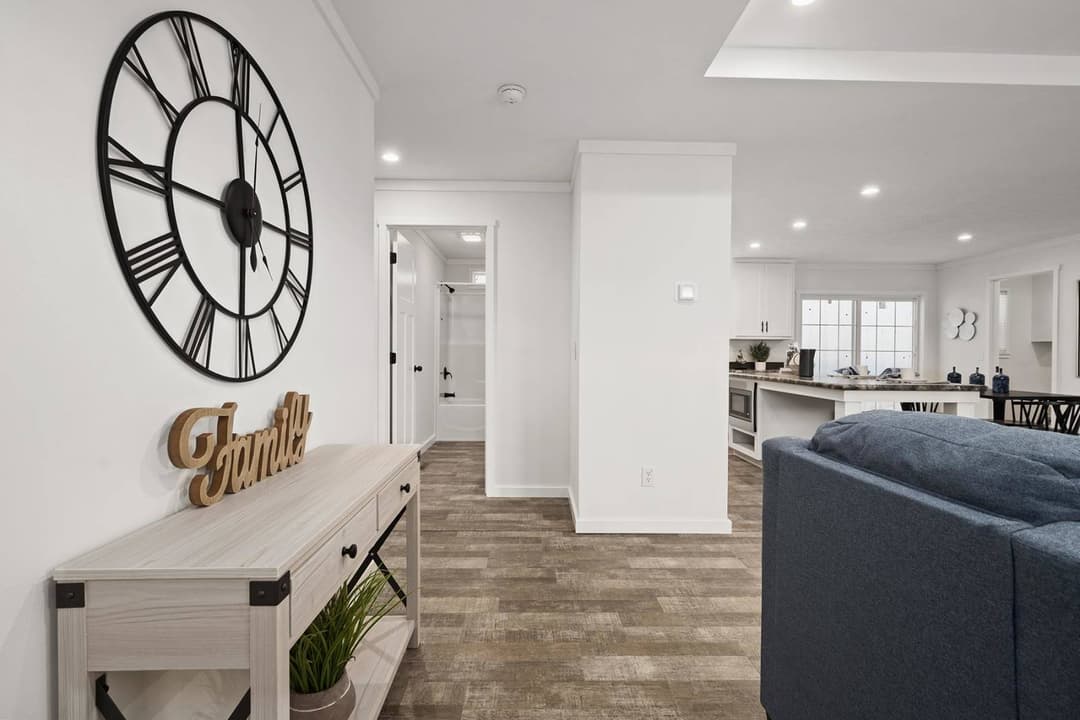 East point - aspire interior home features