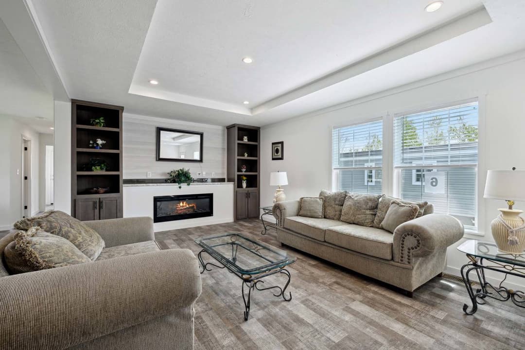 Elevate 60 interior home features