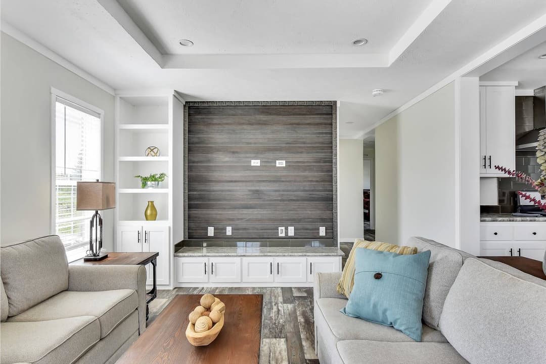 East point - elevate 56f interior home features