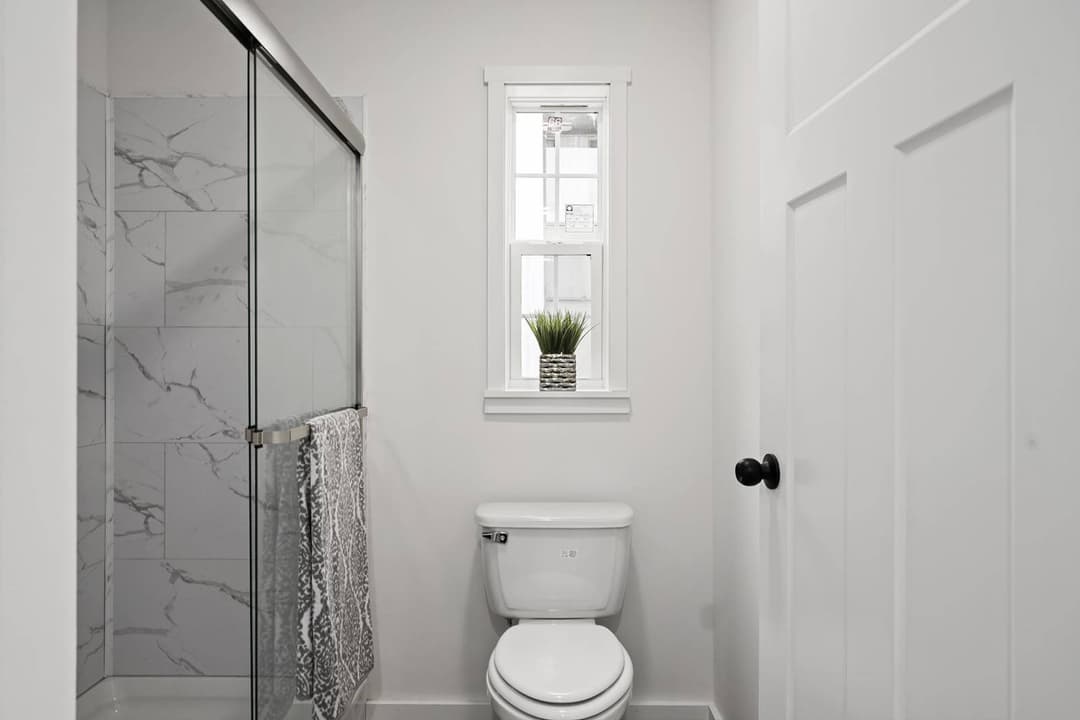 East point - aspire bathroom home features