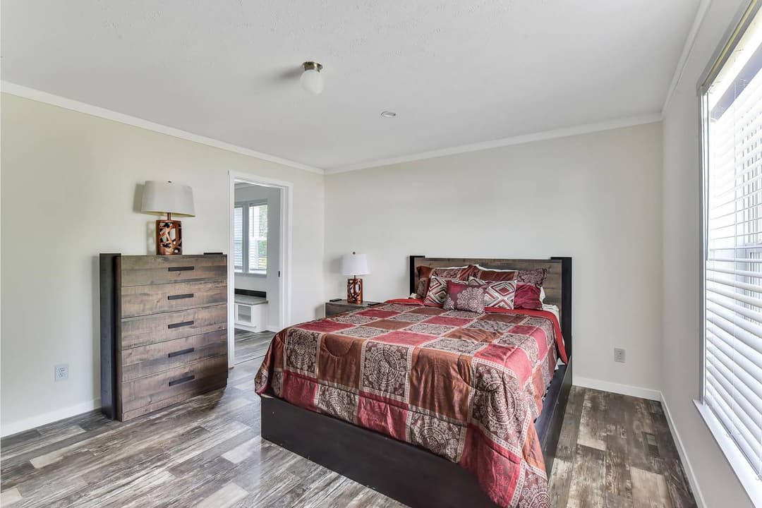 East point - elevate 56f bedroom home features