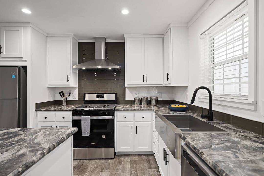 East point - aspire kitchen home features